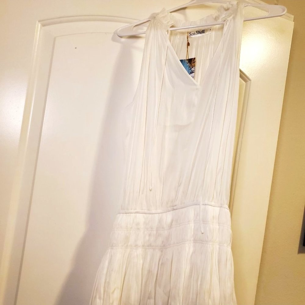 SeaShell Ruffled Neck Mididress